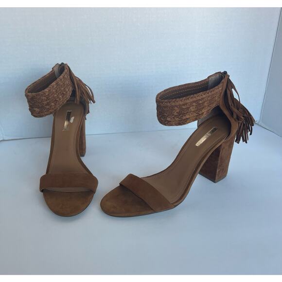 NEW BCBGeneration Women’s Calizi Fringe Ankle Strap Camel Suede Sandal 9M - Picture 1 of 10